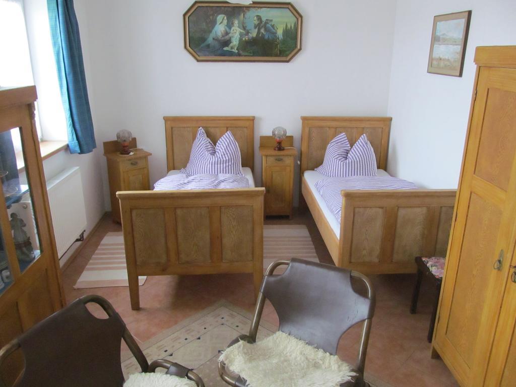 Pension Otevek Trhové Sviny Zimmer foto