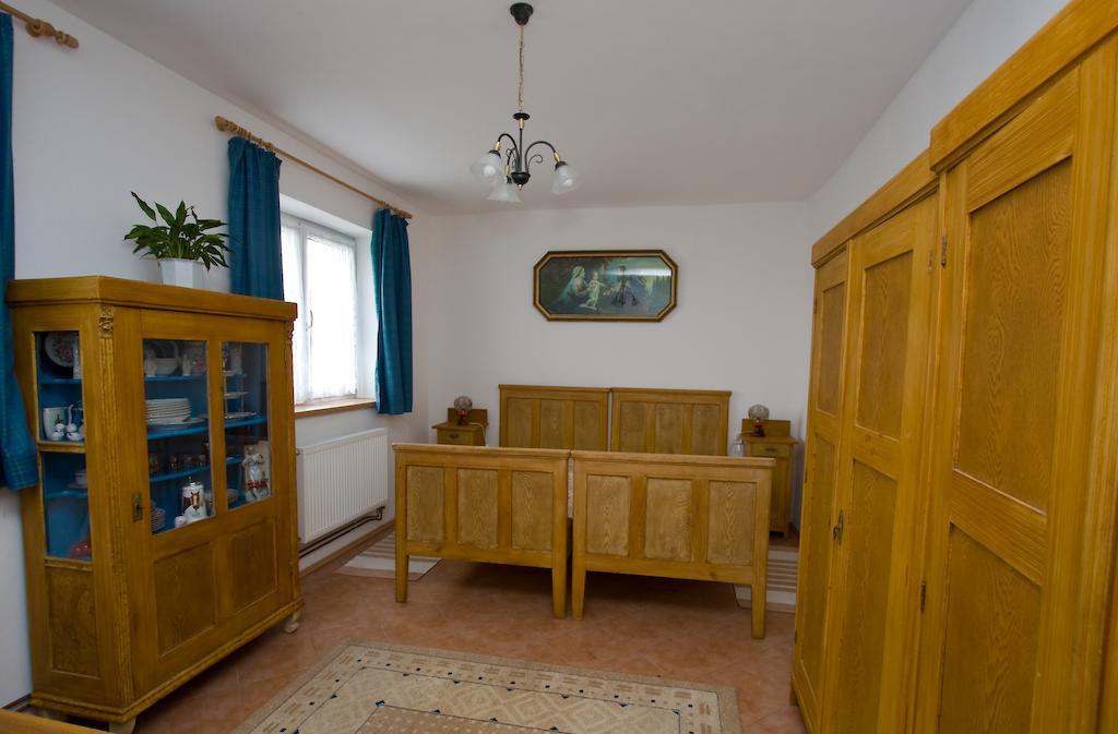Pension Otevek Trhové Sviny Zimmer foto